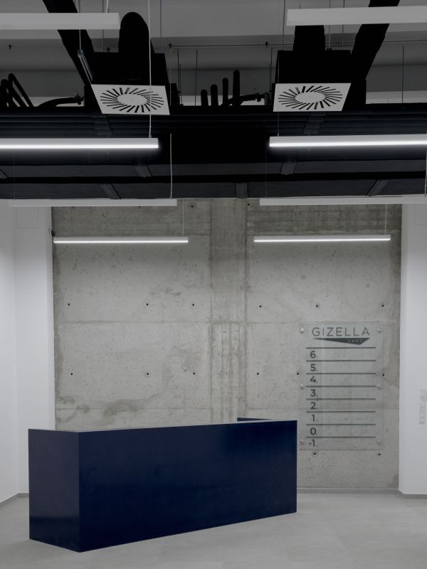 GIZELLA LOFT 
