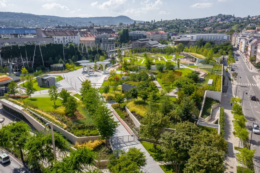 MILLENÁRIS SZÉLLKAPU PARK 